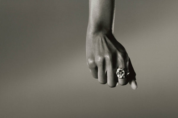 Elephant 18K Gold Ring w. Lab-Grown Diamond