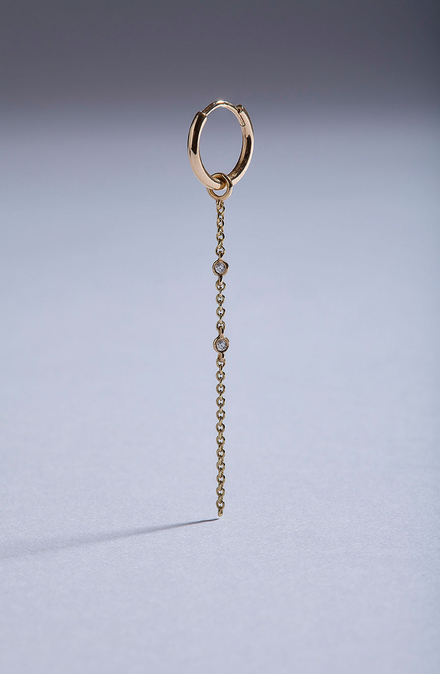 Original Round Clicker with Duo Diamond Chain Plaque 9K Gold Hoop w. Diamonds