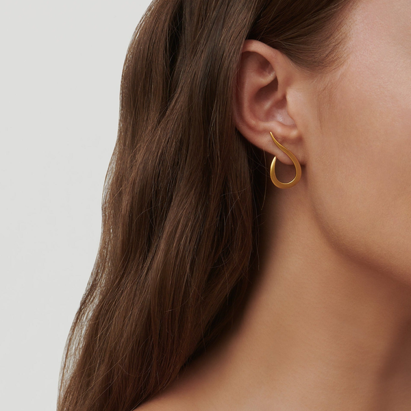 Classic Swan Gold Plated Earstuds