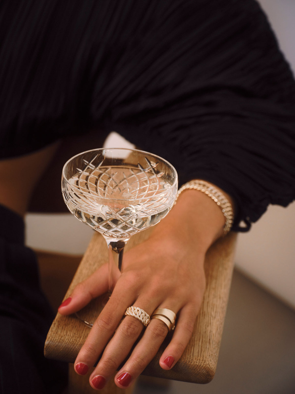 Jovian großer 18k goldener Ring