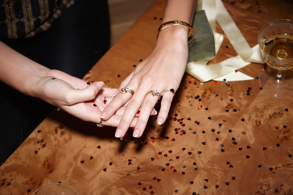 Allusia Love Mini 18K Gold Ring w. Diamonds