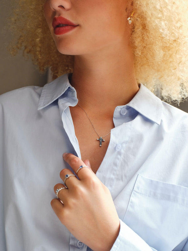 Heart 18K White Gold Necklace w. Diamond & Topaz