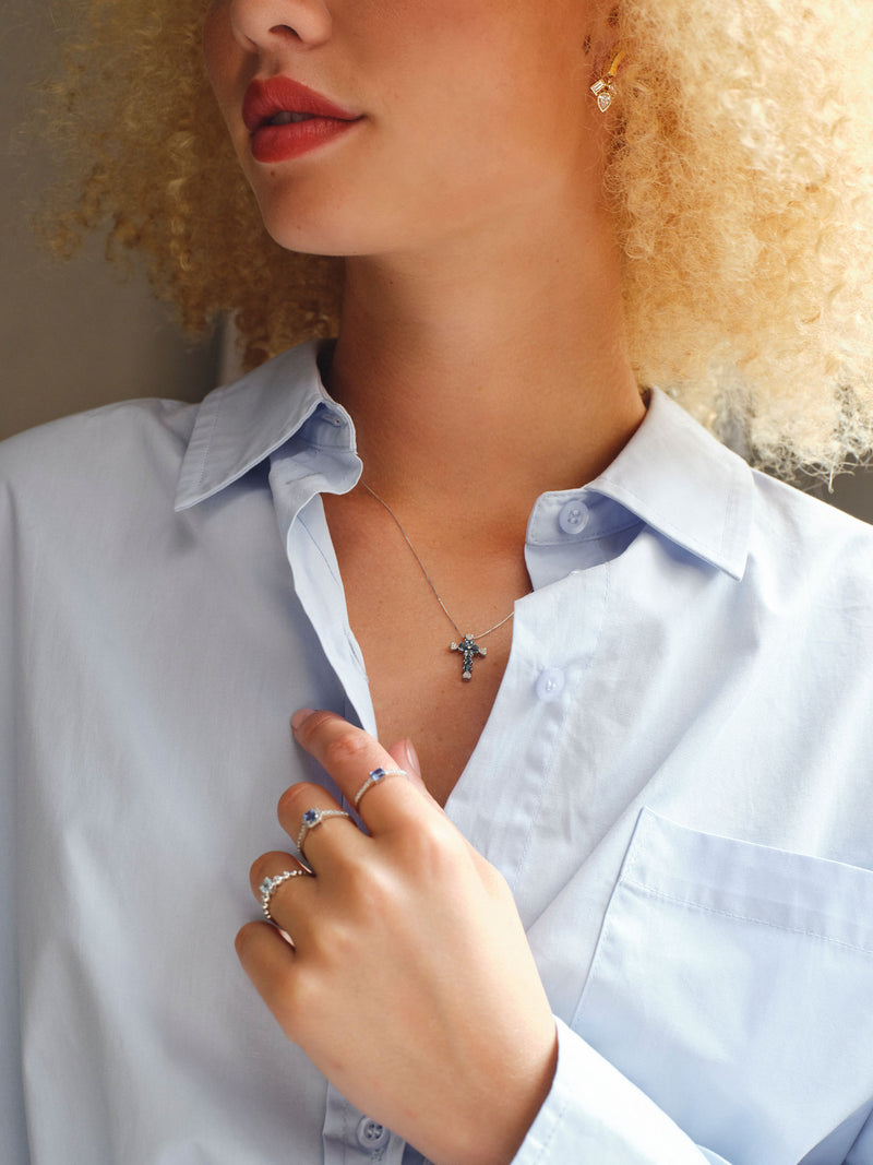 Heart 18K White Gold Necklace w. Diamond & Topaz