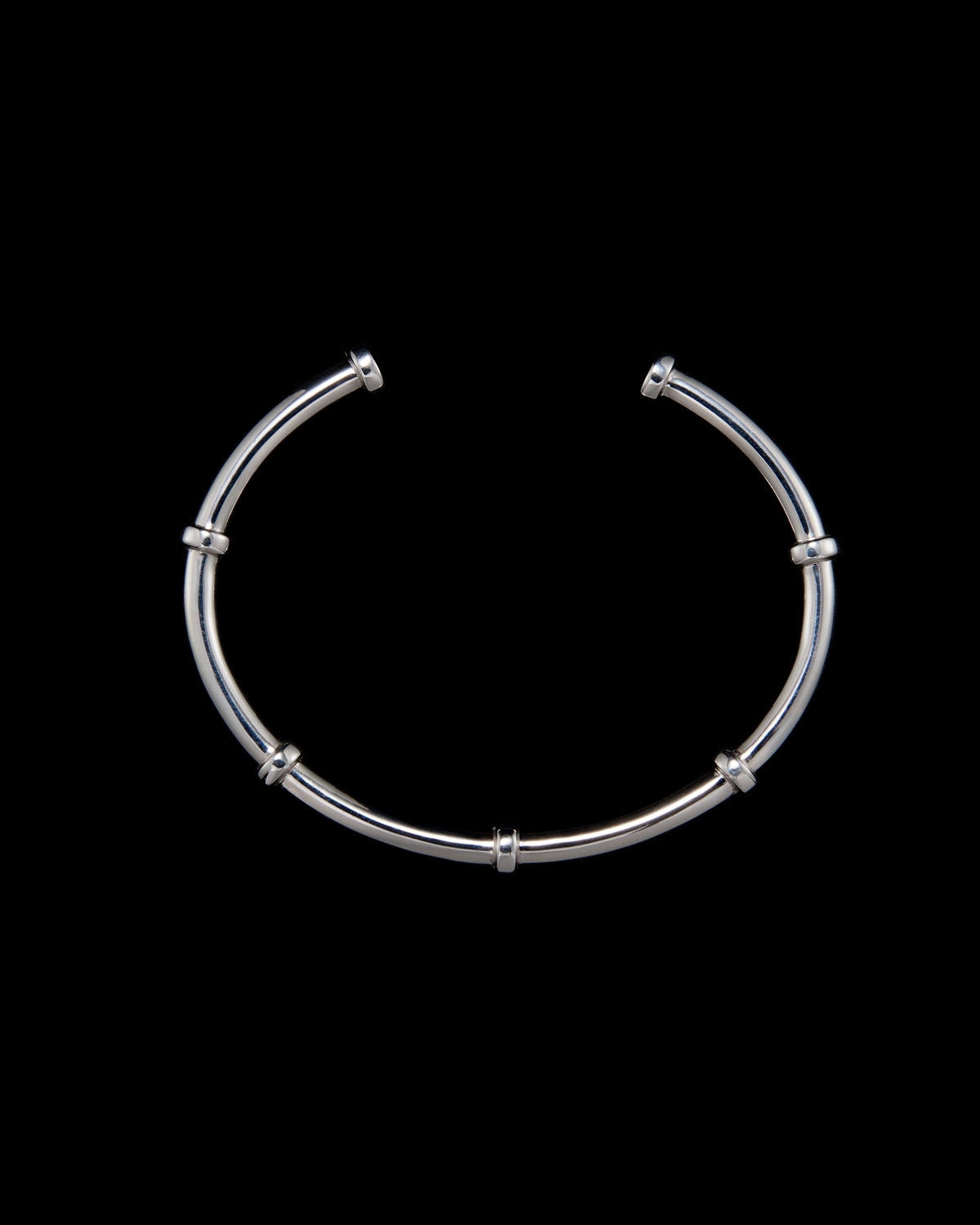 3299 c5f20f11a5 260617 maria nilsdotter bolted bracelet gps0100 0x1500