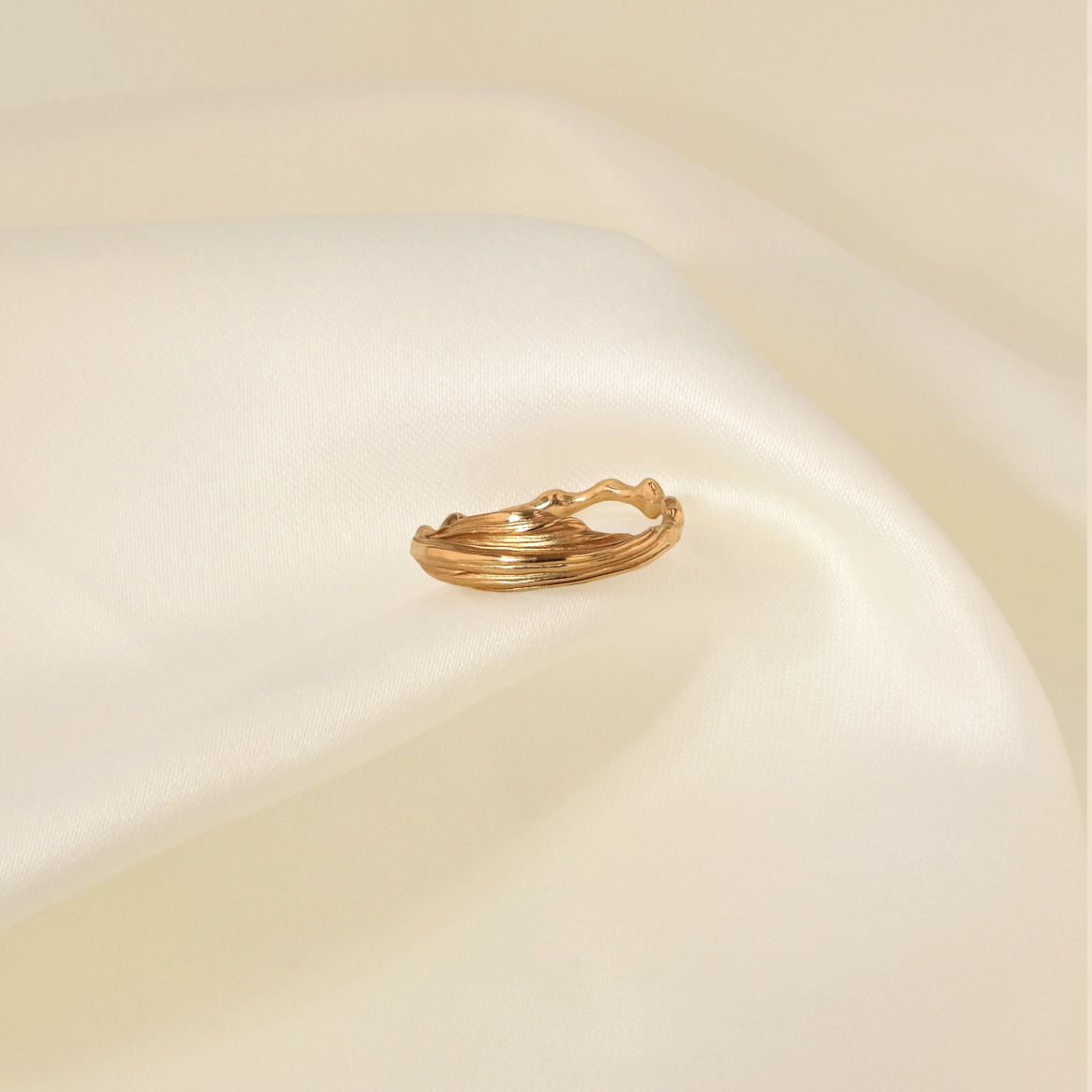Palea 14K Gold Ring