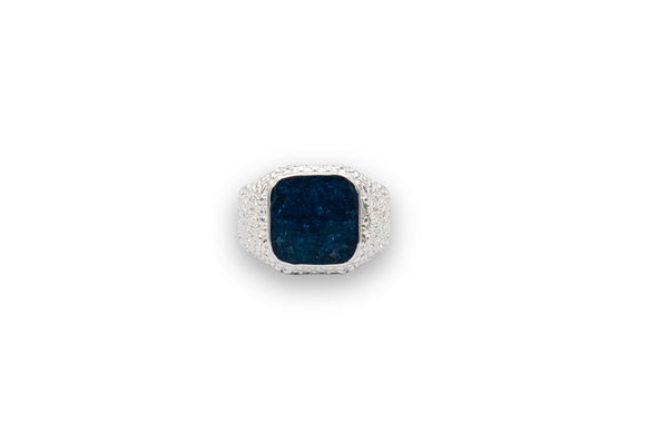 IX Crunchy Cushion Sølv Ring m. Blå Emalje