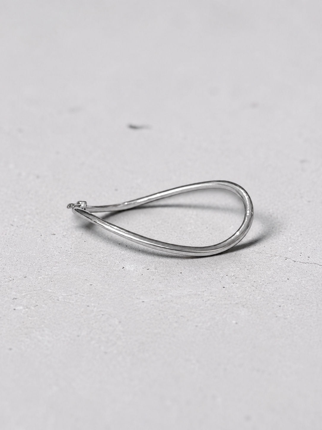 Allure Bold 14K White Gold Bangle