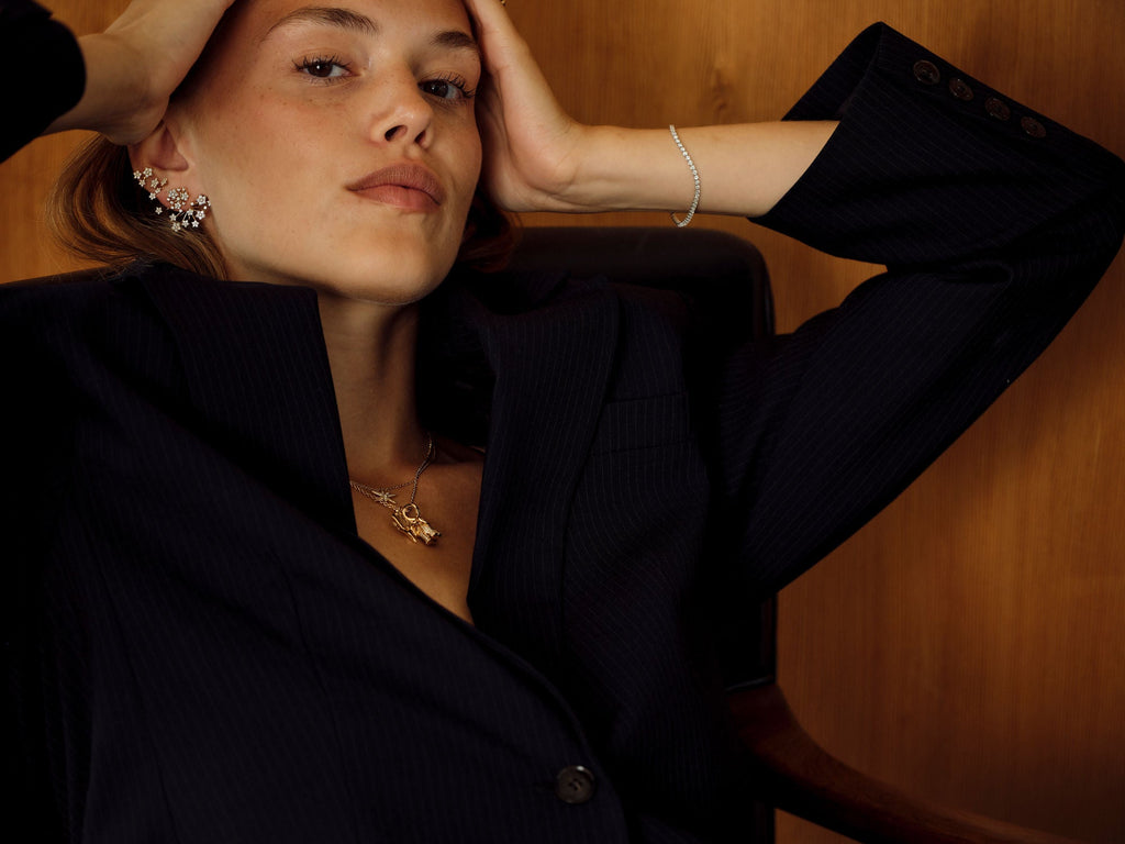 Shooting Star 18K Gold Earring Pendant w. Diamonds