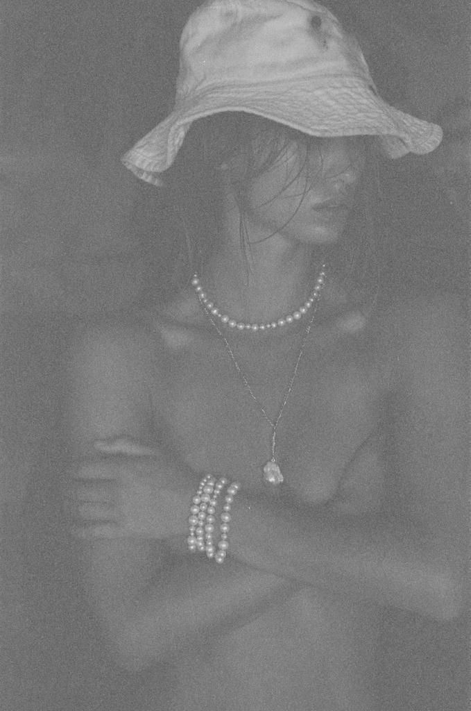 The Pearl Variation Beach 18K Forgyldt Kort Halskæde m. Perler