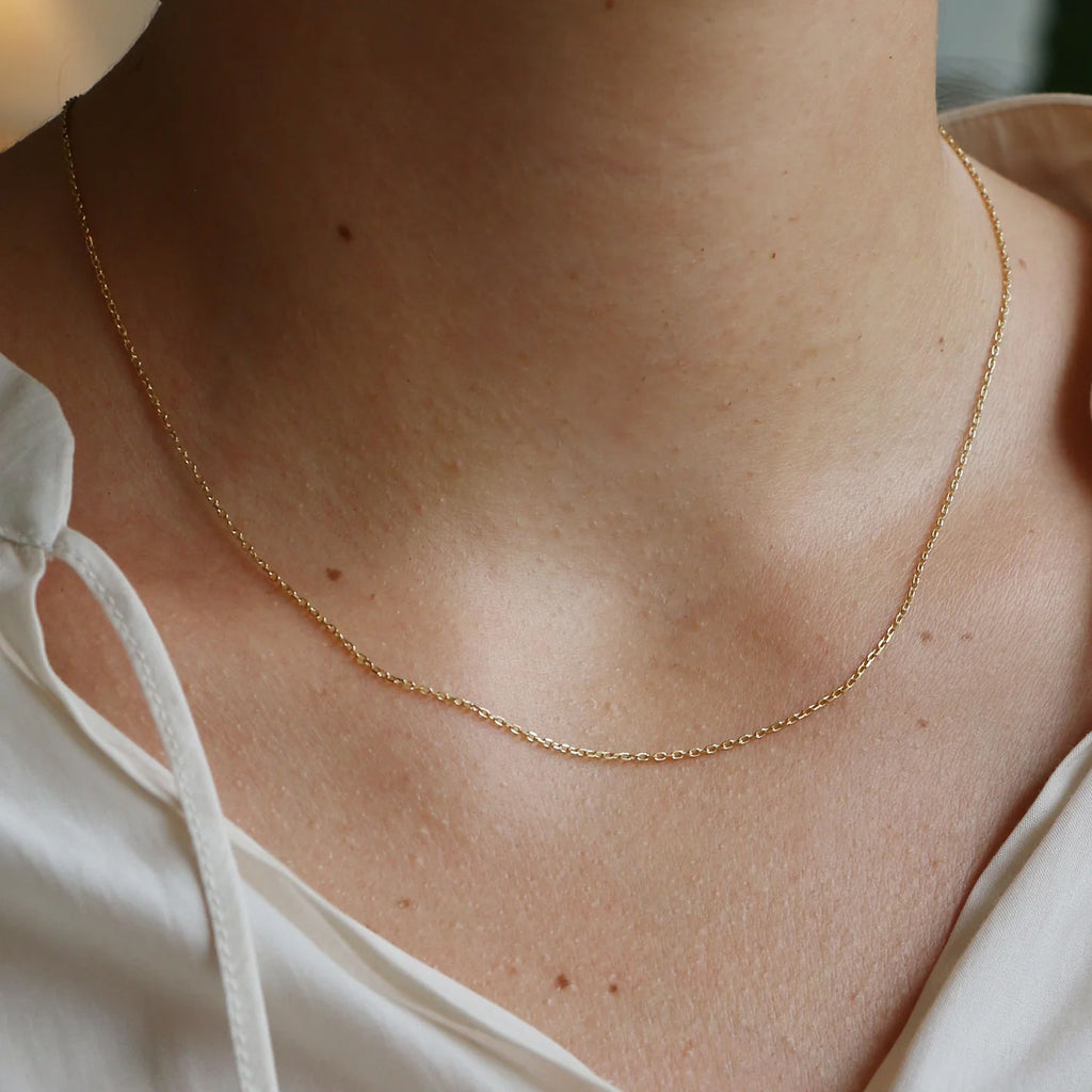 Slim Diamond cut 9K Adjustable Gold Chain