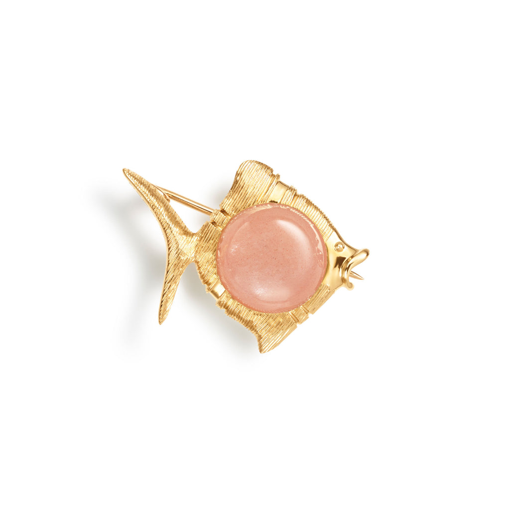 Young Fish 18K Gold Brooche w. Moonstone