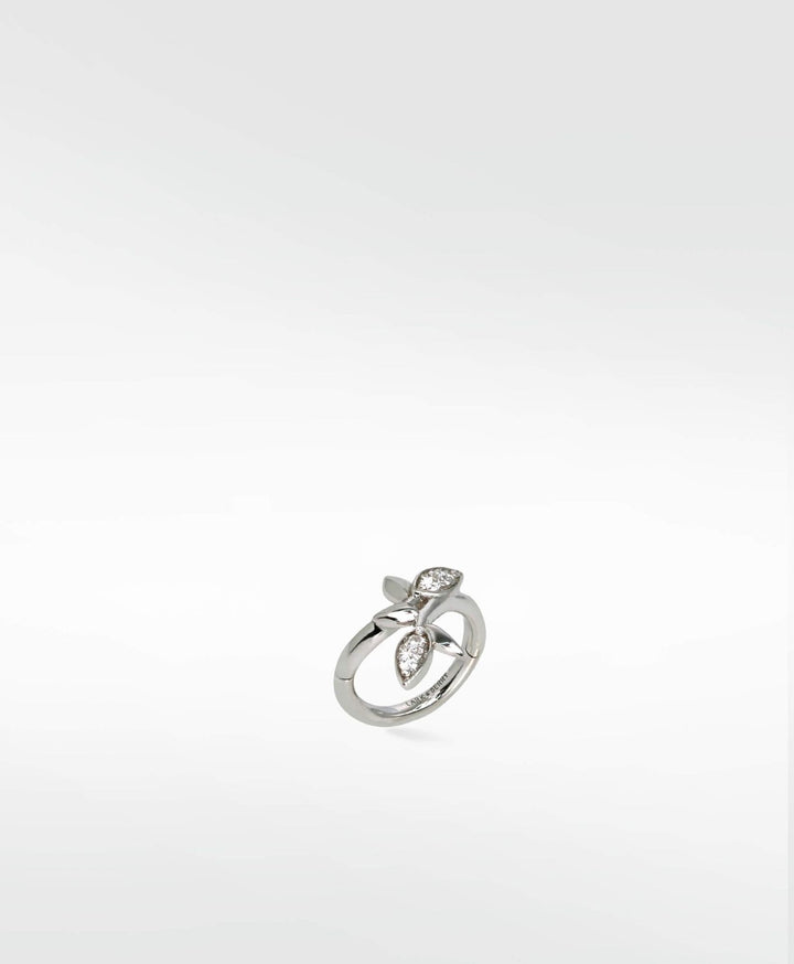 Blatt 14K Whitegold Ohrring w. Diamanten gewachsen