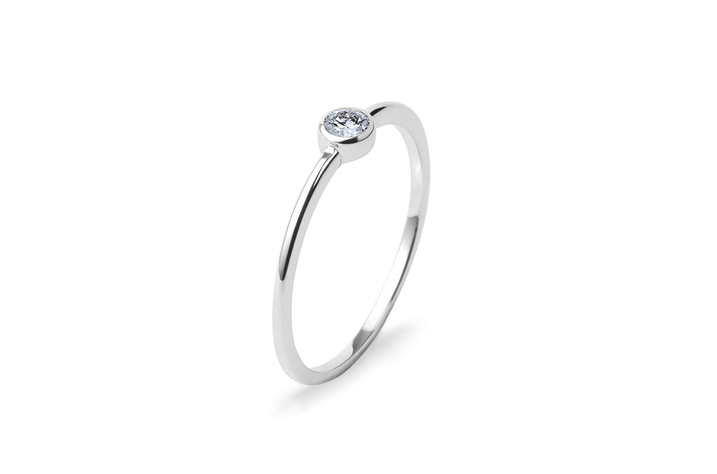 14K Hvidguld Ring m. 0.1ct Diamant