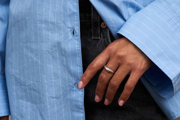 Edgy Dome 14K Whitegold Ring
