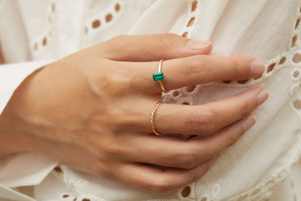 Emerald Solitaire 14K Gold Ring