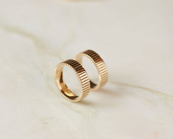 Facet Wide 14K Gold Ring