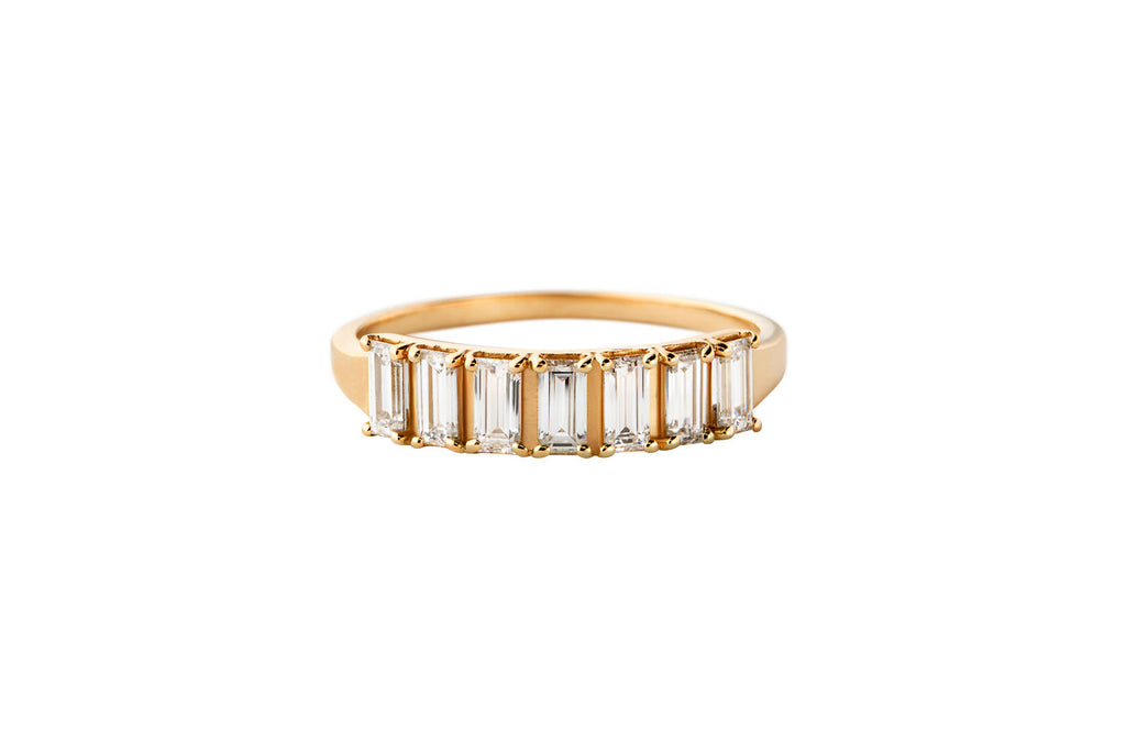 Baguette 14K or 18K Gold Ring w. Lab-Grown Diamonds