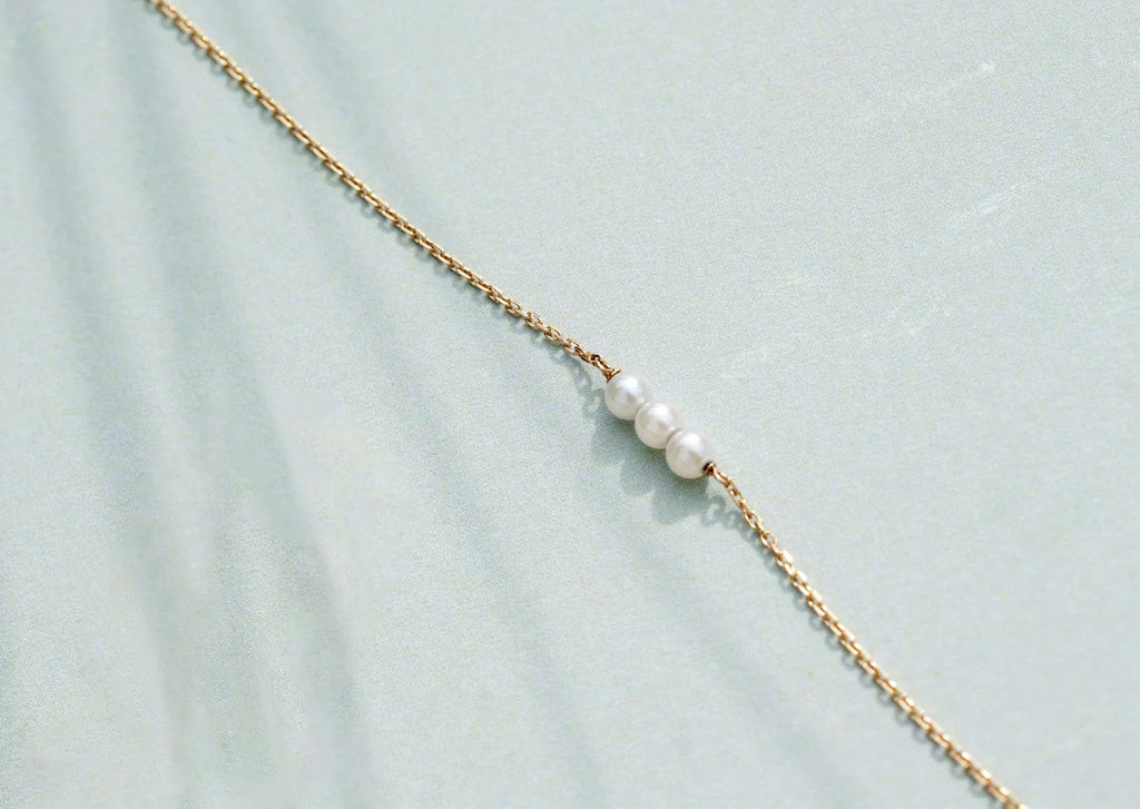 Threaded Pearl 14K Gold Bracelet