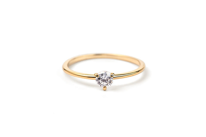 Drei Stecker 14k oder 18k goldener Ring w. 0,3ct Labor gewachsen Diamant