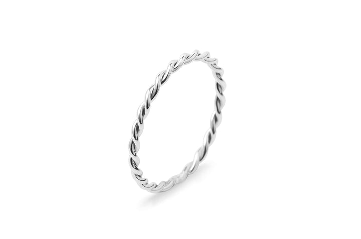 14K Whitegold Ring verdrehen