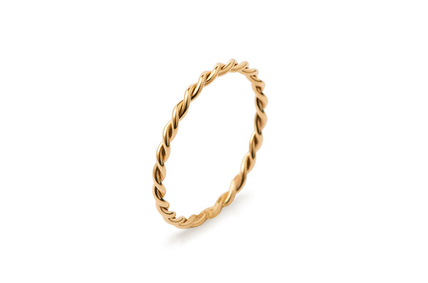 Twist 14K Gold Ring