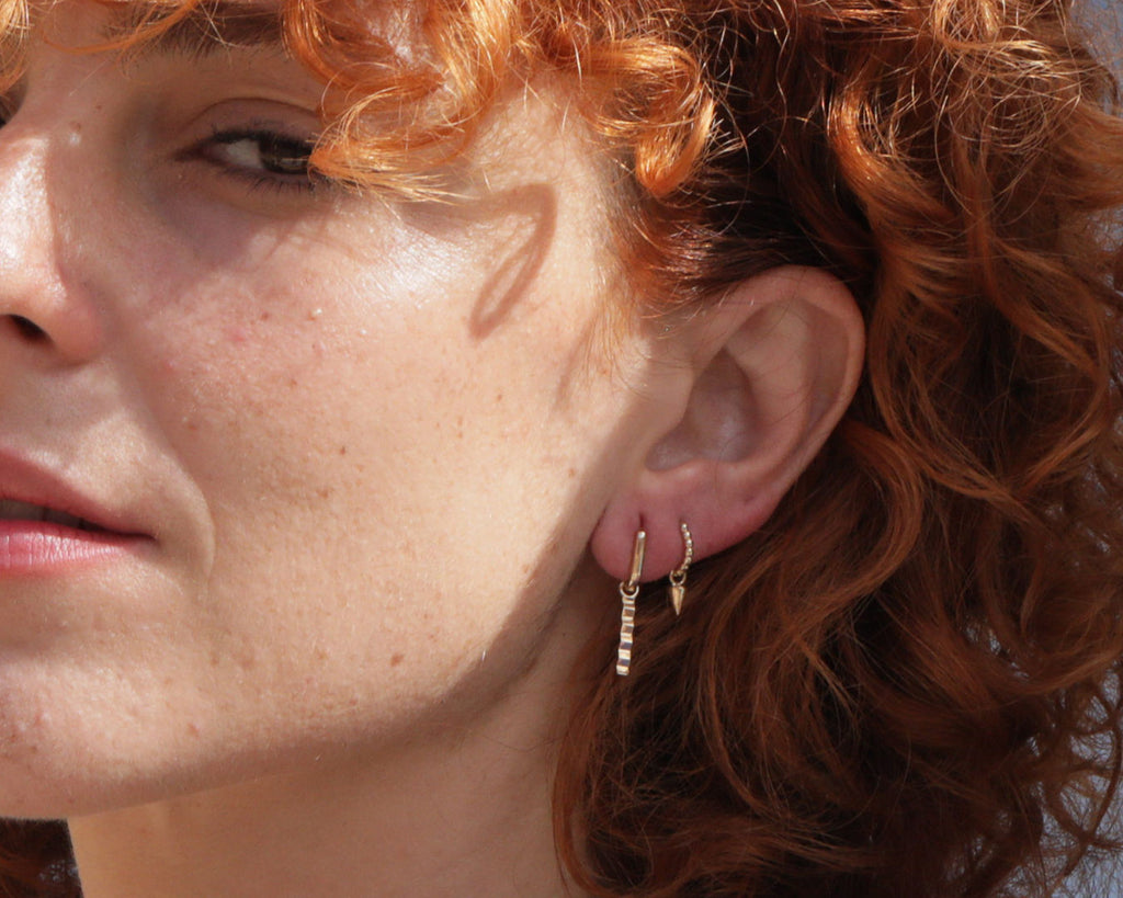 Zig Zag 14K Gold Hoop Charm