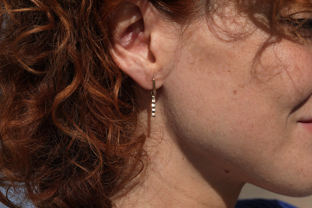 Zig Zag 14K Gold Hoop Charm