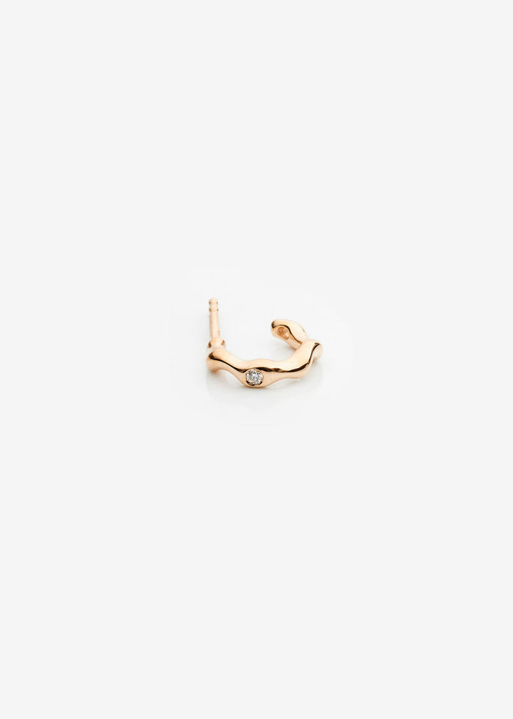 Spuma i 14k Gold Hoop w. Diamant