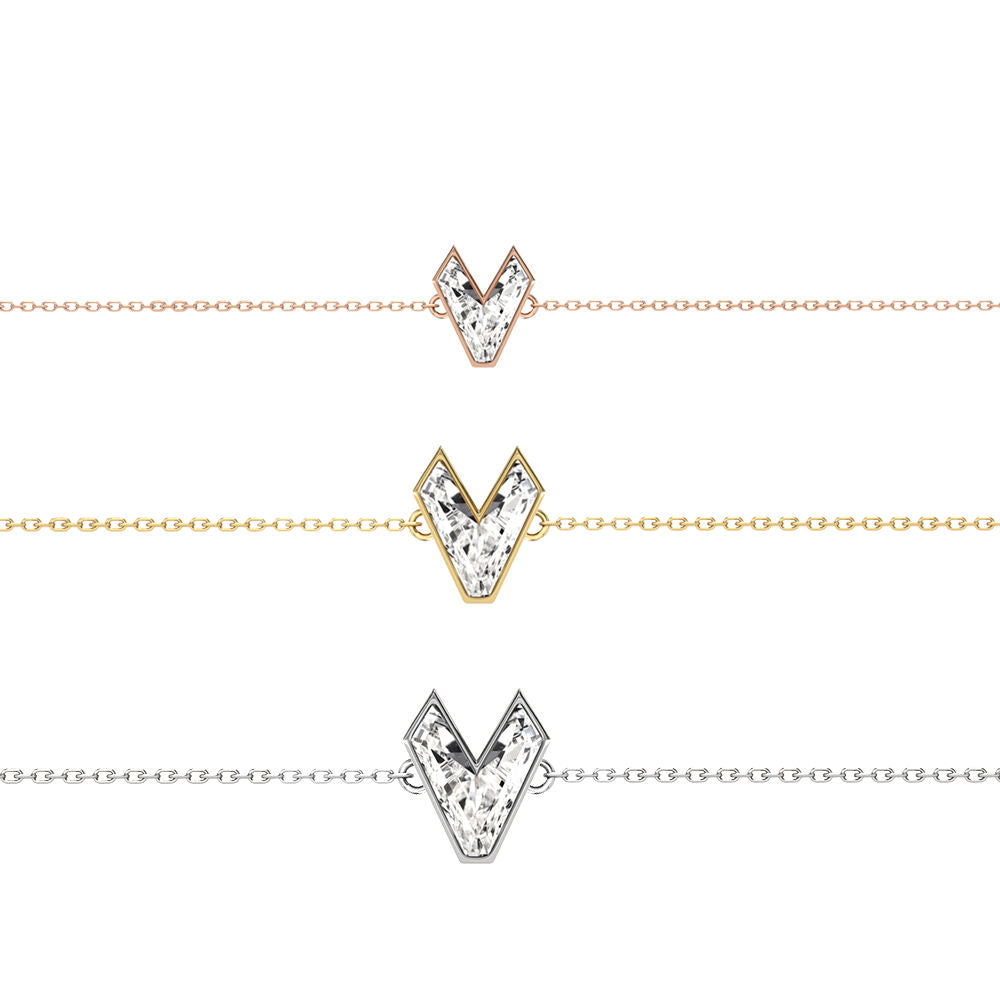 Alphabet Initial V 18K Gold, Rosegold or Whitegold Bracelet w. Solitaire Lab-Grown Diamond