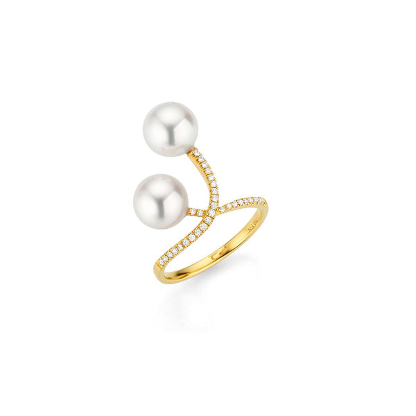 Curved 18K Gold Ring w. Diamonds & Pearls