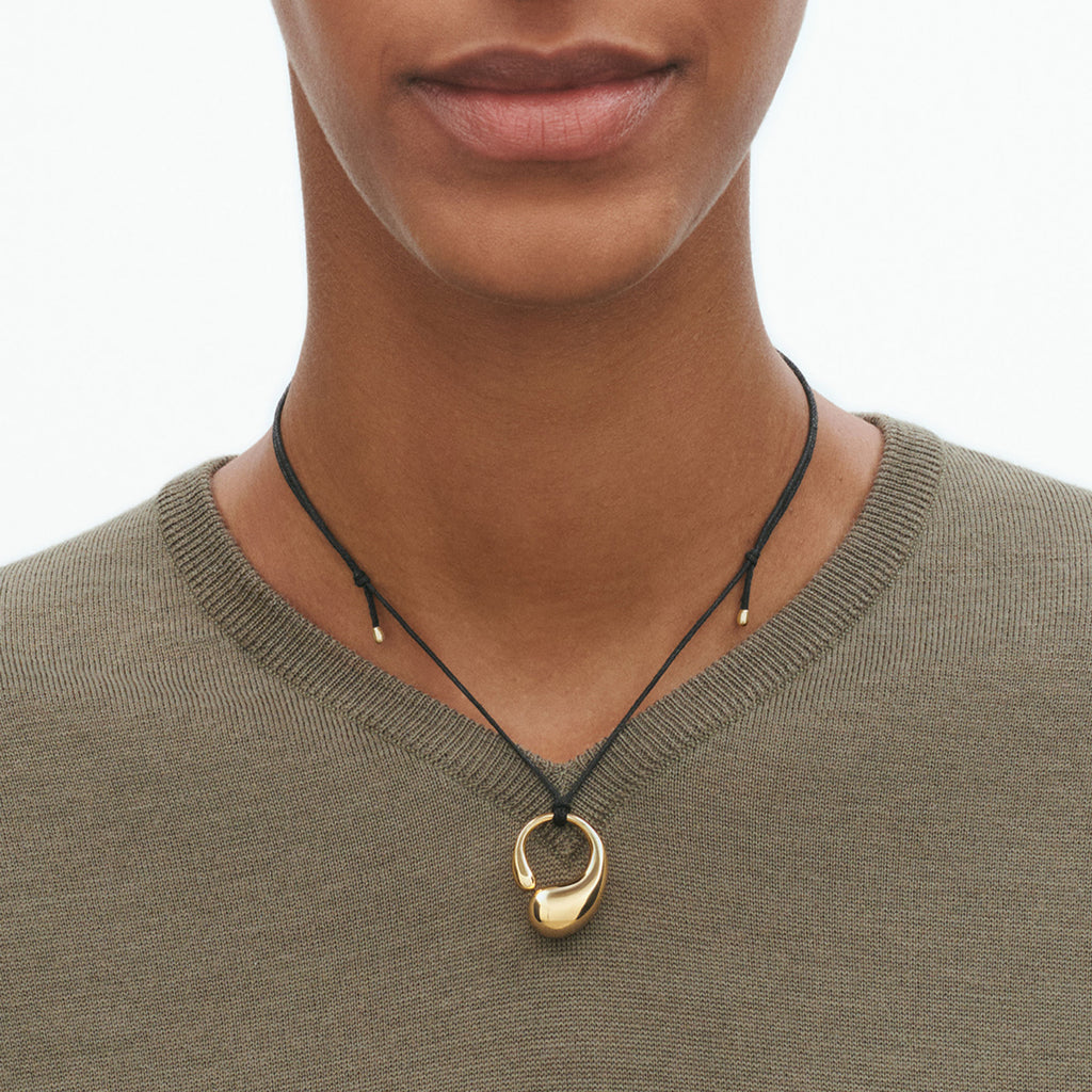 Mercy Medium 18K Gold Pendant