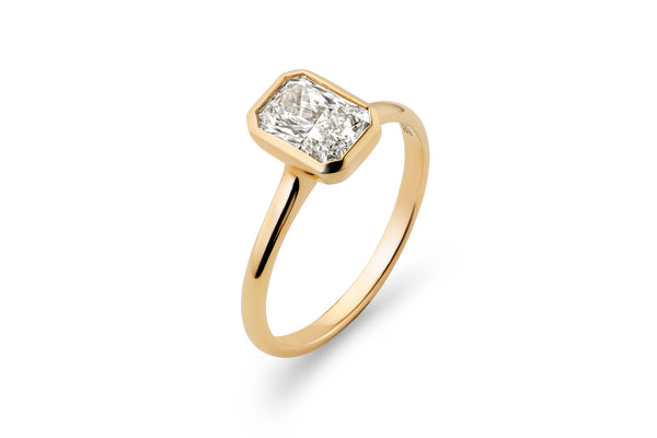 Radiant Bezel 1.0 CT 14k or 18k Gold Ring w. Lab-Grown Diamond