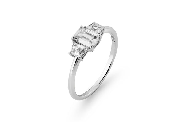 Three Stone 14k or 18k Whitegold Ring w. Lab-Grown Diamonds