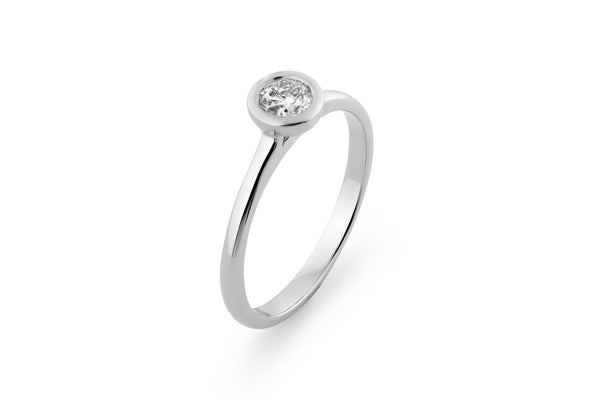 Bezel 0.3 CT 14k or 18k Whitegold Ring w. Lab-Grown Diamond