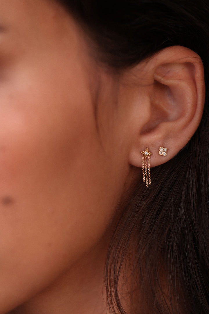 Nina One 18K Gold Studs w. Diamonds
