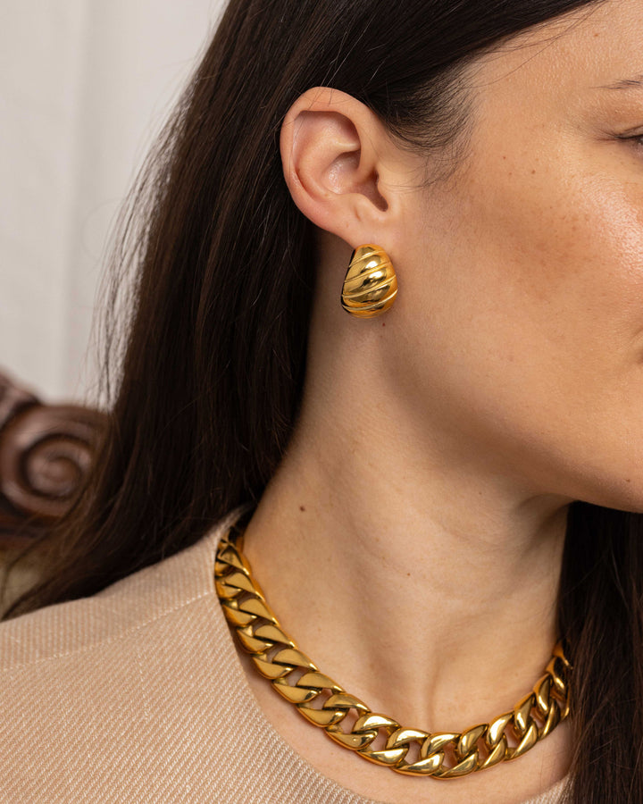 Klobige Hülle 18k Gold plattiert Ohrringe