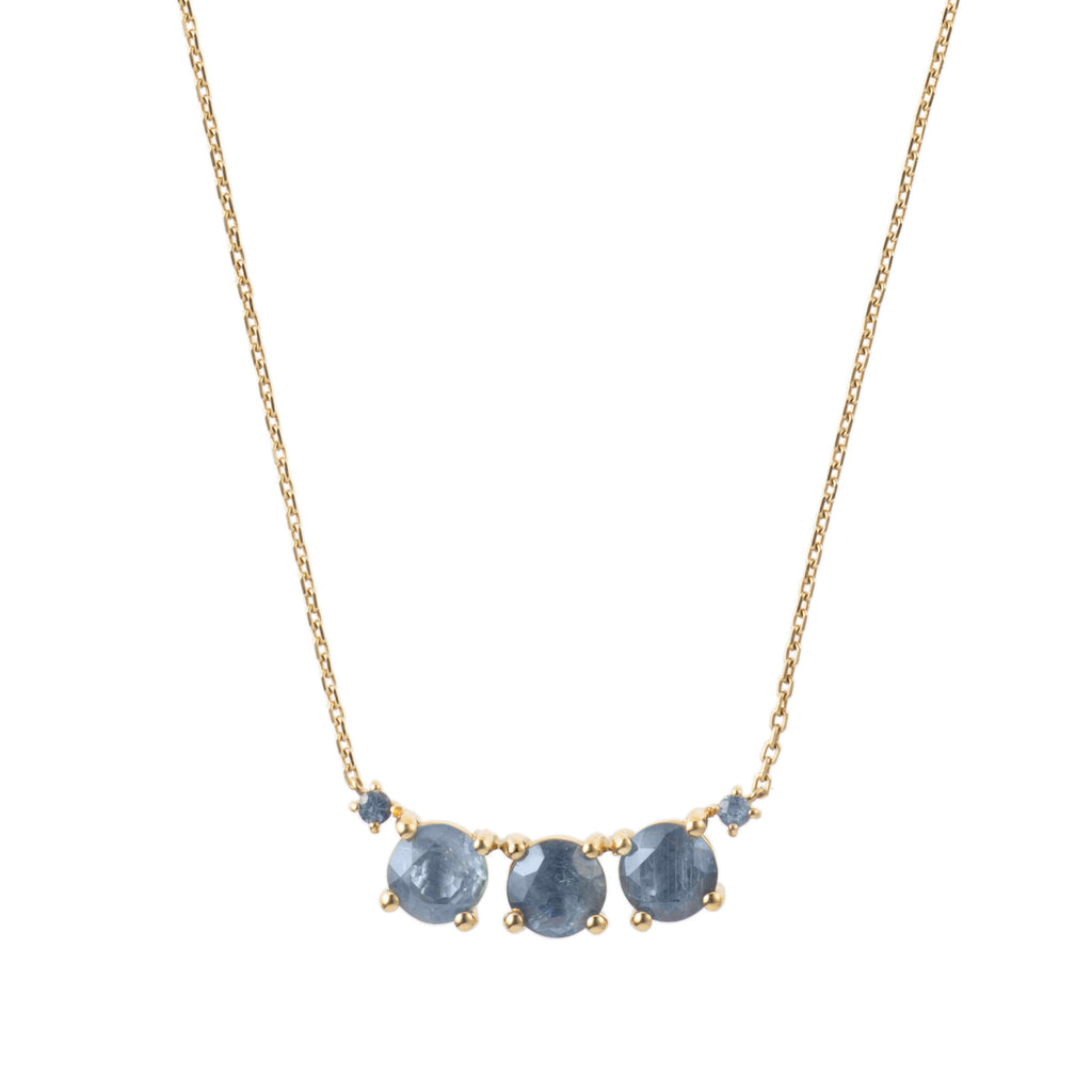 Artisia 18K Gold Necklace w. Sapphires