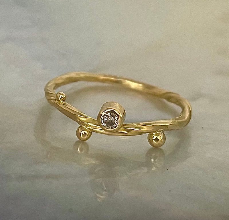 Seafire 22K Gold Ring w. Diamond