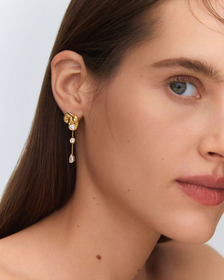 Elephant 18K Gold & Silver Earrings w. Lab-Grown Diamond