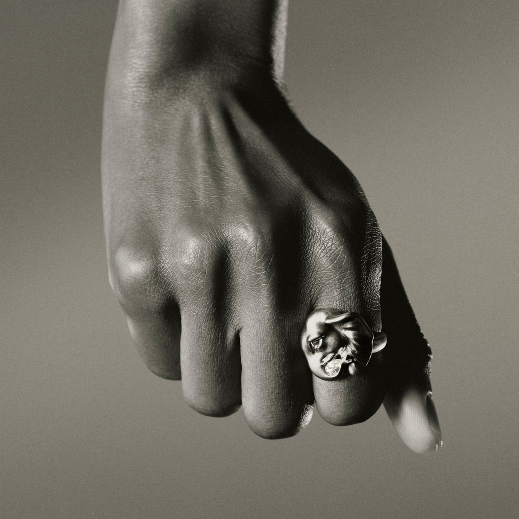 Elephant 18K Gold Ring w. Lab-Grown Diamond