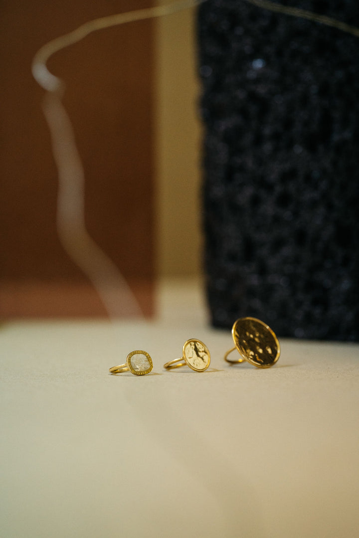 Sun Disc 18K Gold Ring