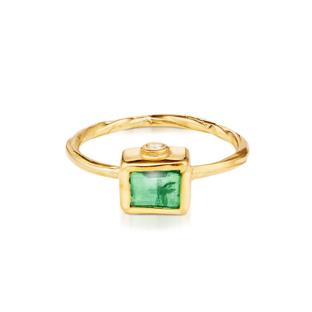Seafire 18K Gold Ring w. Emerald & Diamond