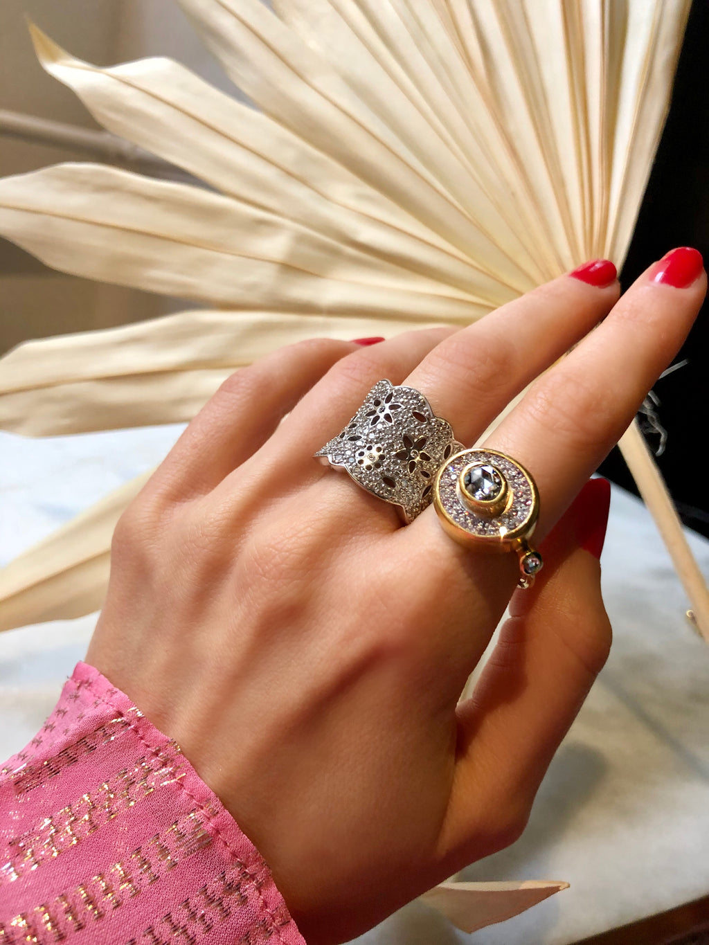 Cocktail Goldring aus 18K I Diamanten