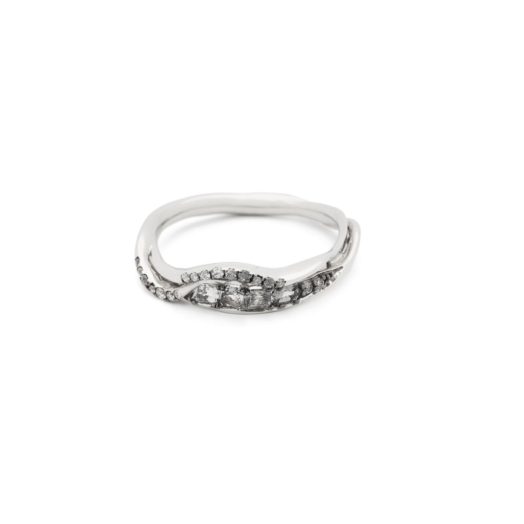 Inhale Stackable 18K White Gold Ring w. Diamonds