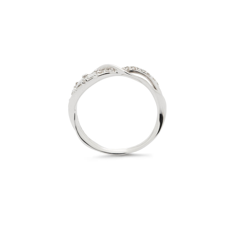 Wisp Stackable 18K White Gold Ring w. Diamonds