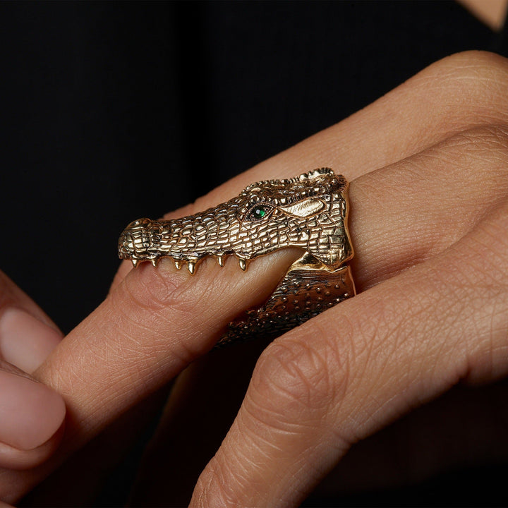 Alligator Head 18K Gold Ring w. Diamonds & Tsavorite