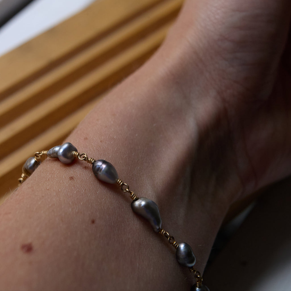 Dragon Seafire 22K Gold Bracelet w. Thaiti Keshi Pearl & Diamonds