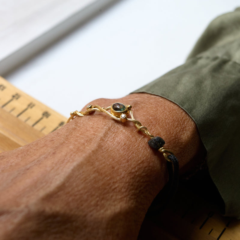 Seafire 18K & 22K Gold Bracelet w. Sapphire & Diamond