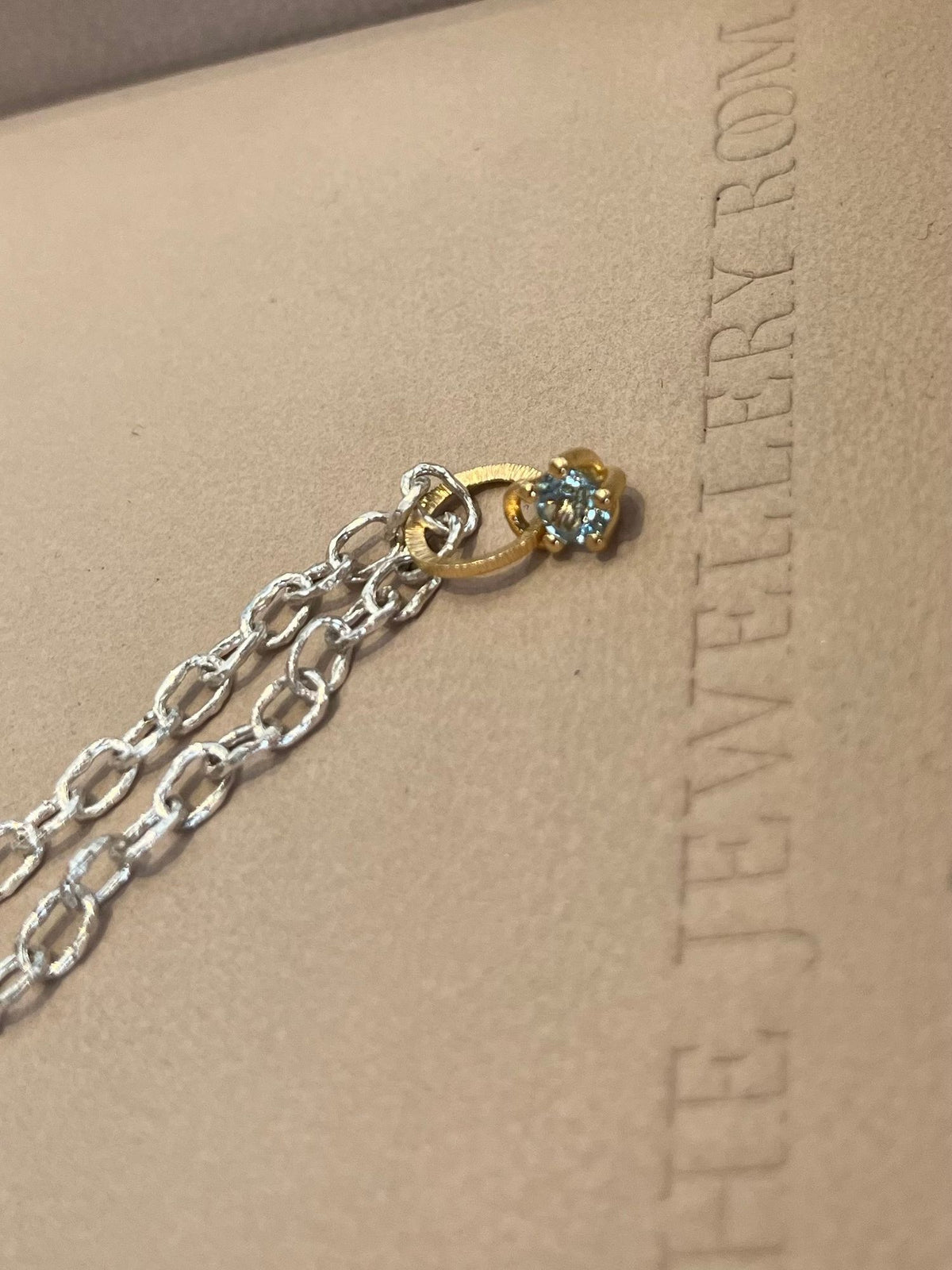 Cocktail 18K Gold Pendant w. Sky Blue Topaz