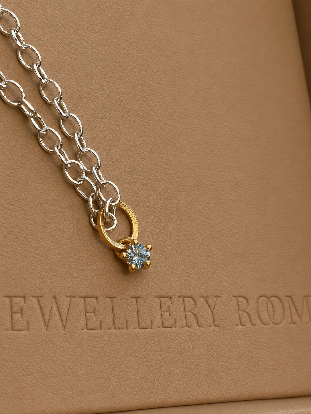 Cocktail 18K Gold Pendant w. Sky Blue Topaz